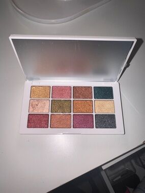 Makeup by Mario master Metallics Eyeshadow Palette - Assorted Metallic Shades